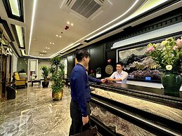 Royal Hanoi Hotel