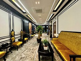 Royal Hanoi Hotel