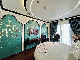 Royal Hanoi Hotel