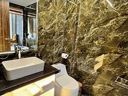 Royal Hanoi Hotel