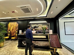Royal Hanoi Hotel