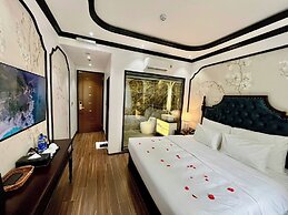 Royal Hanoi Hotel
