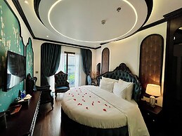 Royal Hanoi Hotel