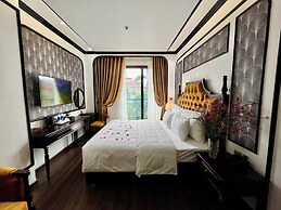 Royal Hanoi Hotel