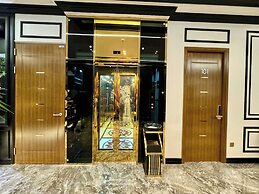 Royal Hanoi Hotel