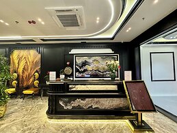 Royal Hanoi Hotel