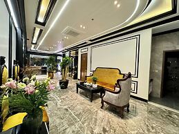 Royal Hanoi Hotel