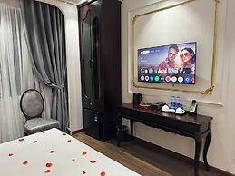 Royal Hanoi Hotel