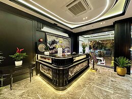 Royal Hanoi Hotel