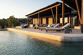 Adytum Villas