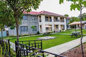 Somerset Gardens Resort