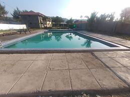 Somerset Gardens Resort