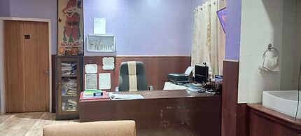 Holiday Inn Guest House