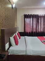 Holiday Inn Guest House