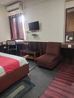 Holiday Inn Guest House