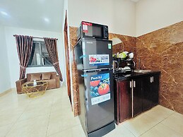 LOUIS OTIS APARTMENT