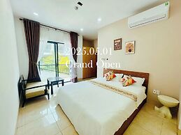 LOUIS OTIS APARTMENT