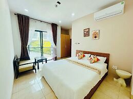 LOUIS OTIS APARTMENT