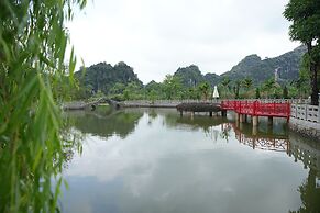 Happy Tam Coc Ecolodge