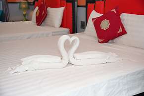 Happy Tam Coc Ecolodge