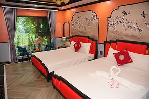 Happy Tam Coc Ecolodge