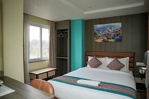 President Hotel Airport