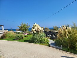 Helios  Apartments