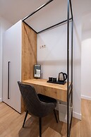 Kriel Suites by LIV Homes Room 102