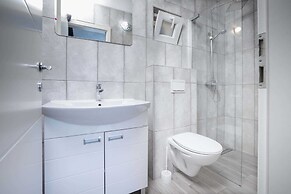 Villa Baras Garden - House With Pool