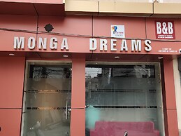 Hotel Blackwood by Monga Dreams