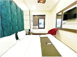 Hotel Blackwood by Monga Dreams