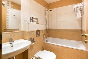 HOTEL SELSKÝ DVŮR