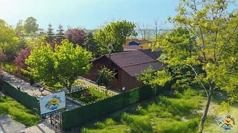 Abana Albatros Bungalow ve Restoran