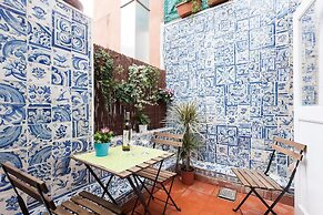 Wooden Top With Terrace