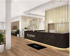 Central Hotel
