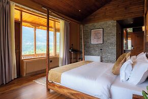 WOW STAYZ2 The Shaurn Resort