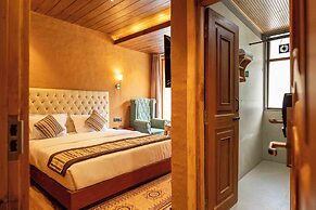 WOW STAYZ2 The Shaurn Resort