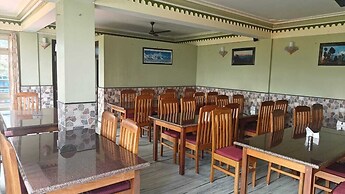 Divyaraa Breathing Stone