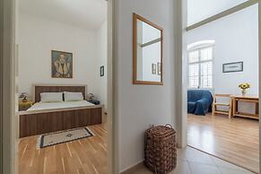 Central Cathedral Apartment