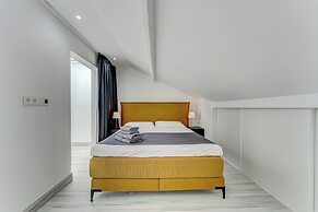 BAL Apartments - Adults Only