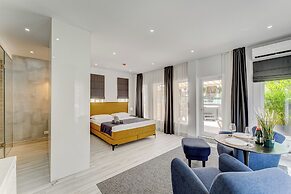 BAL Apartments - Adults Only