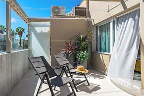 BAL Apartments - Adults Only
