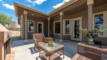 Bright Family Getaway Mountain Views Outdoor Living