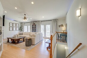 Fish, Boat & Hike: Lakefront Home w/ Game Room!