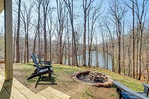 Fish, Boat & Hike: Lakefront Home w/ Game Room!