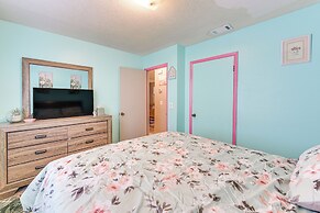 2 Mi to Coligny Beach: Hilton Head Home w/ Patio