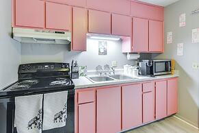 2 Mi to Coligny Beach: Hilton Head Home w/ Patio