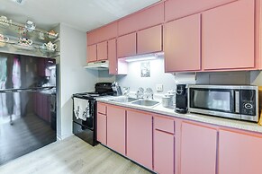 2 Mi to Coligny Beach: Hilton Head Home w/ Patio