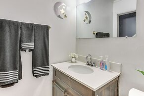 12 Mi to Lake Access: Port Arthur Apt w/ Yard