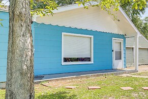 12 Mi to Lake Access: Port Arthur Apt w/ Yard